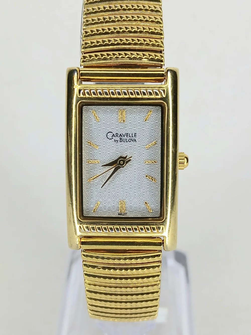 ​Vintage Caravelle Bulova Womens Rectangular Gold Tone Dress Watch 2003 A3